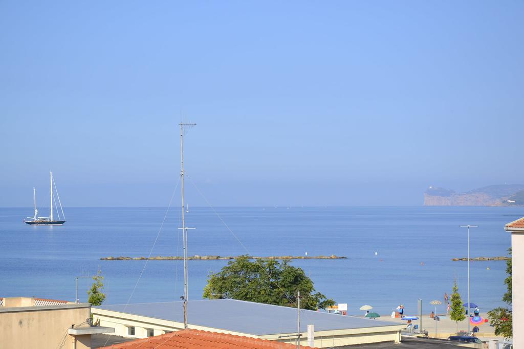 White Beach Alghero Exterior foto