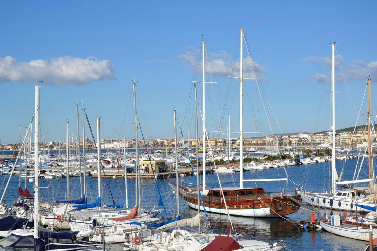 White Beach Alghero Exterior foto